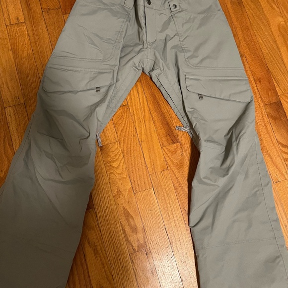 Burton grey snow pants - Picture 6 of 6